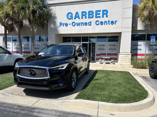 Used 2021 INFINITI QX50 Essential w/ Cargo Package FWD image 7