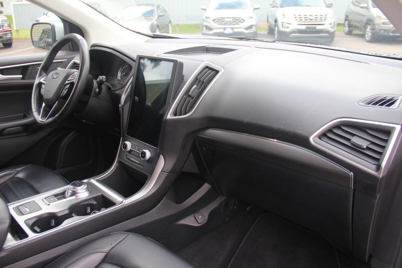 Certified 2022 Ford Edge SEL image 23