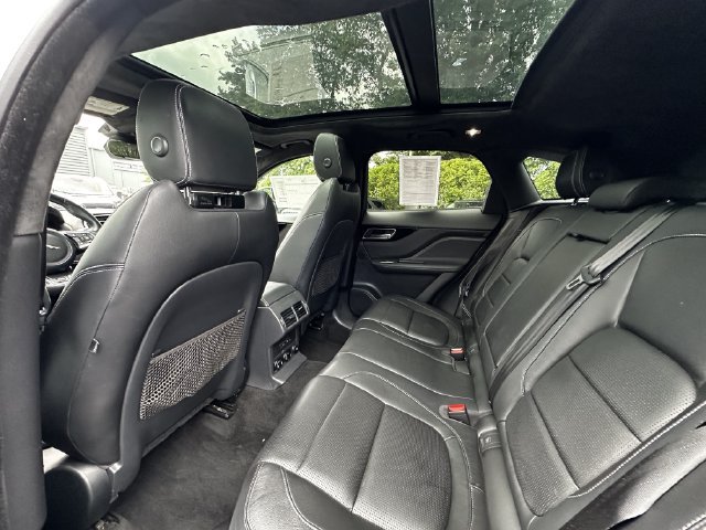 Used 2019 Jaguar F-PACE S AWD/4WD image 18