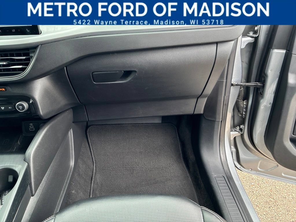 Certified 2024 Ford Escape Platinum AWD/4WD image 46