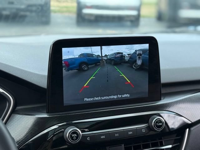 Certified 2022 Ford Escape SEL w/ SEL Stealth AWD Package image 4