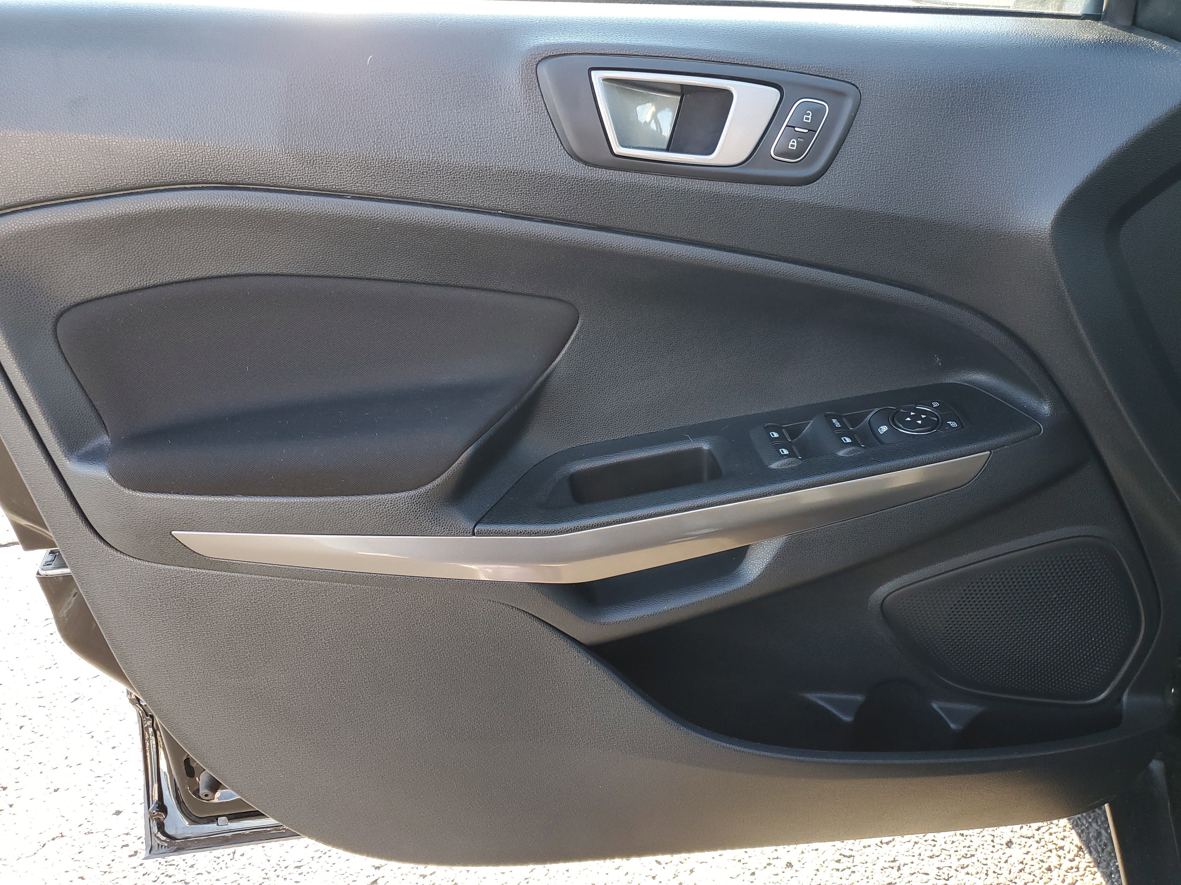 Certified 2022 Ford EcoSport SE w/ SE Convenience Package image 18