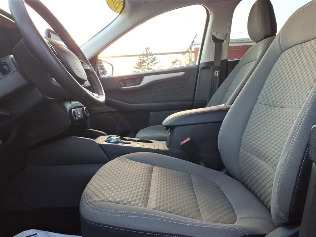 Certified 2022 Ford Escape SE w/ Convenience Package image 18