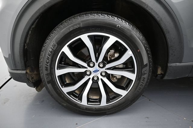 Certified 2025 Ford Explorer ST-Line AWD/4WD image 9