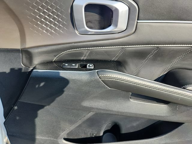 Used 2022 Kia Sorento SX AWD/4WD image 36
