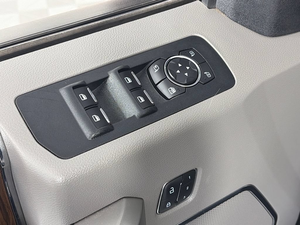 Certified 2019 Ford F150 Lariat AWD/4WD image 26