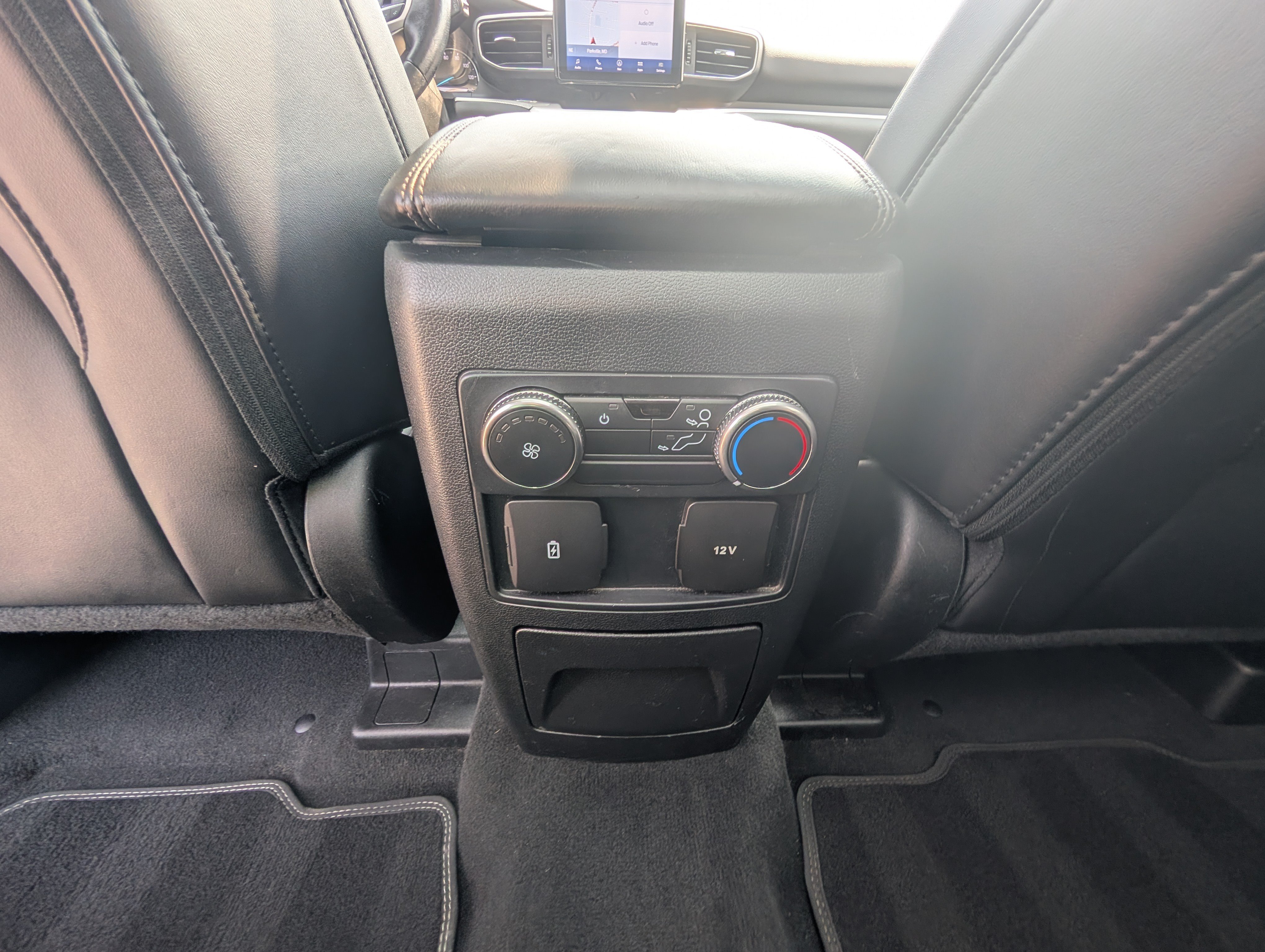 Certified 2022 Ford Explorer XLT w/ Equipment Group 202A AWD/4WD image 20