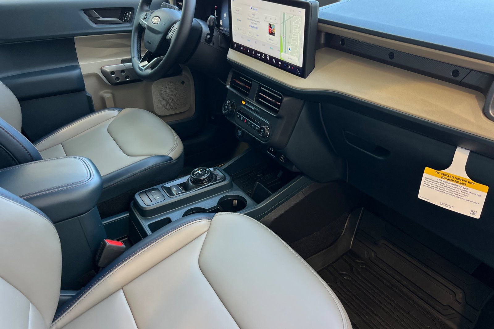 Certified 2025 Ford Maverick Lariat w/ 4K Tow Package AWD/4WD image 15