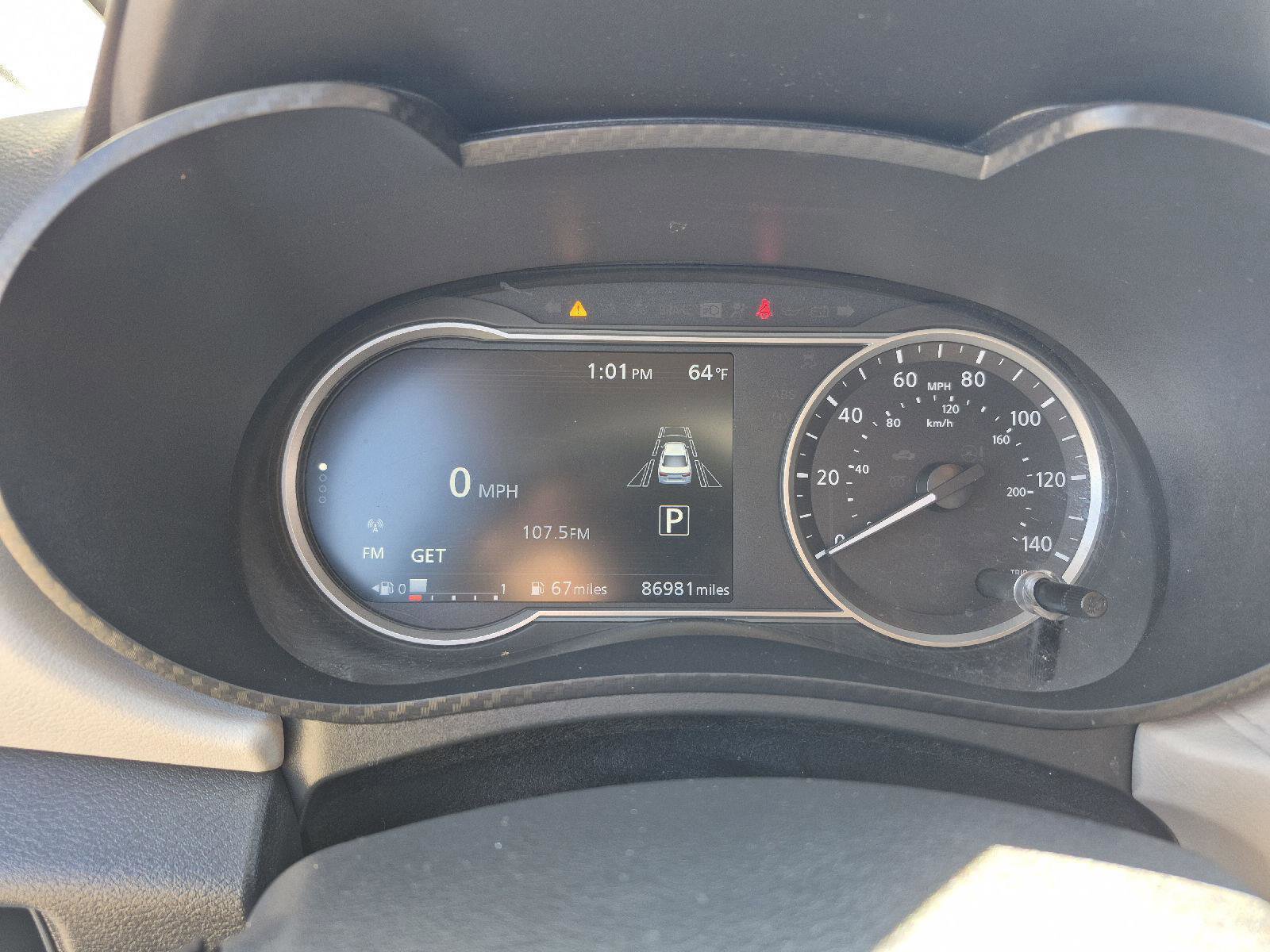 Used 2021 Nissan Versa SV image 10