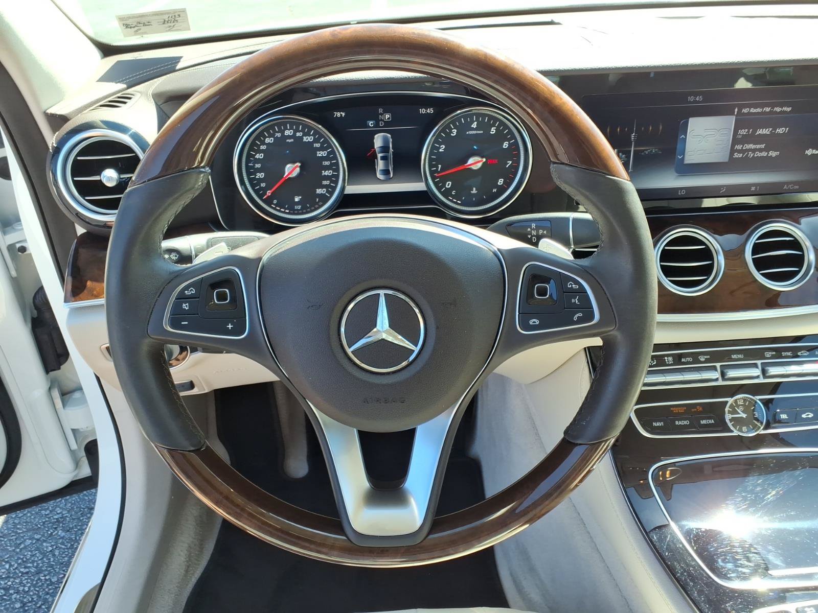 Used 2017 Mercedes-Benz E 300 image 27