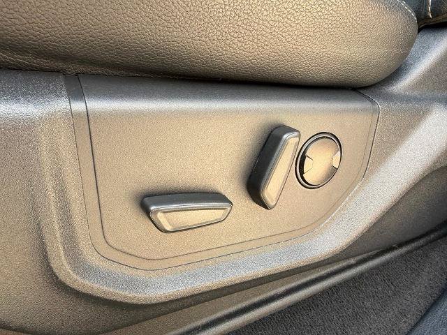 Certified 2022 Ford F250 Lariat w/ Lariat Value Package AWD/4WD image 20