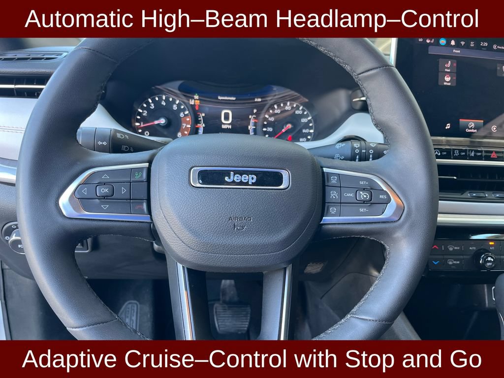 Used 2025 Jeep Compass Limited AWD/4WD image 17