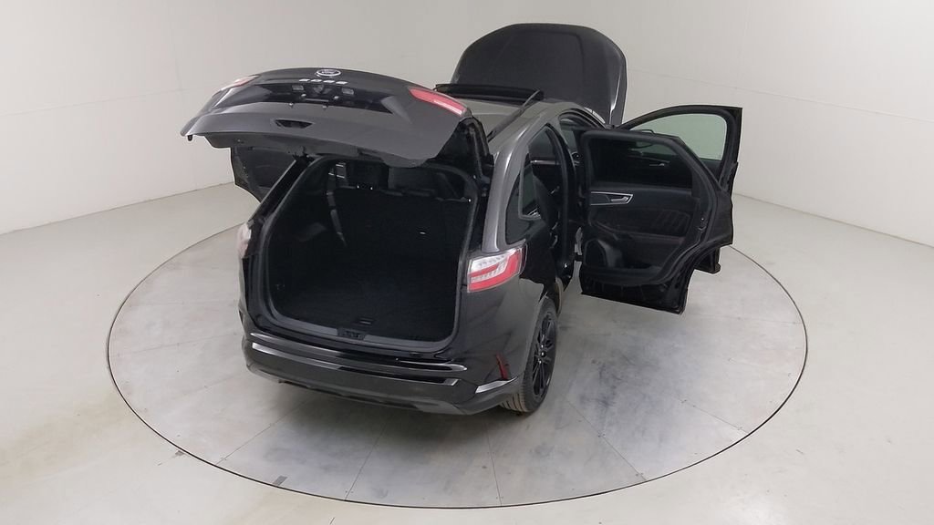 Certified 2024 Ford Edge ST-Line image 52