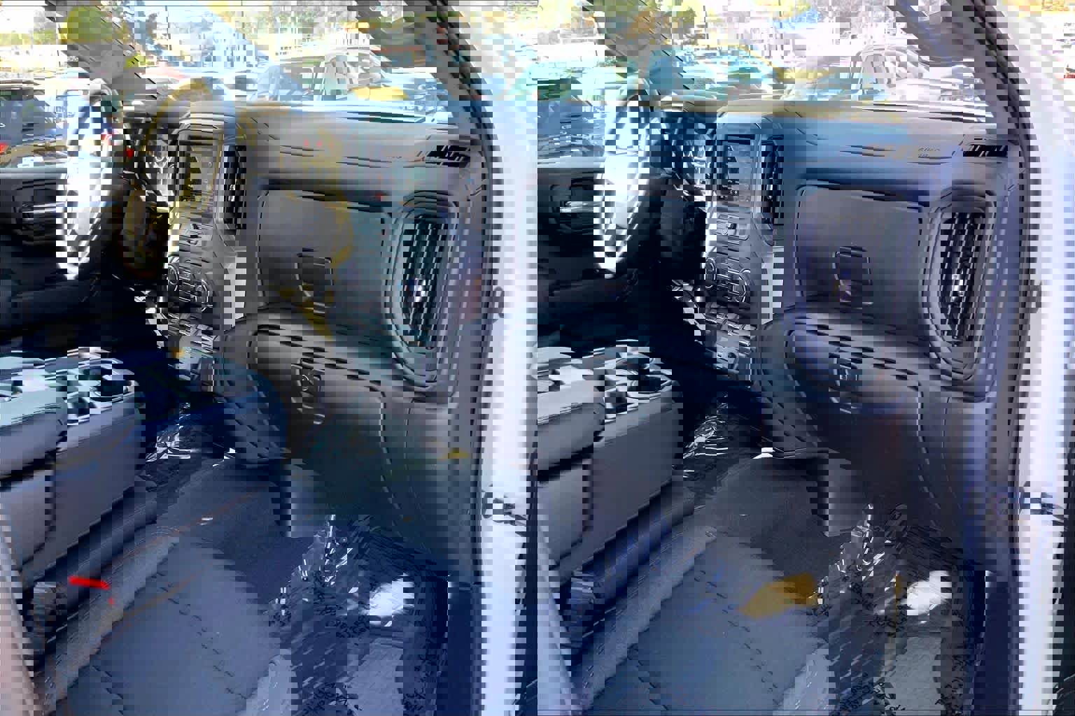 Used 2023 Chevrolet Silverado 1500 Custom image 17