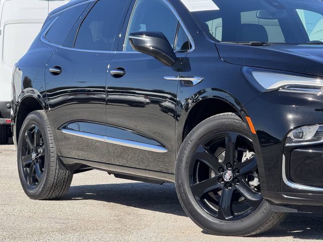 Used 2024 Buick Enclave Essence w/ Sport Touring Edition image 3