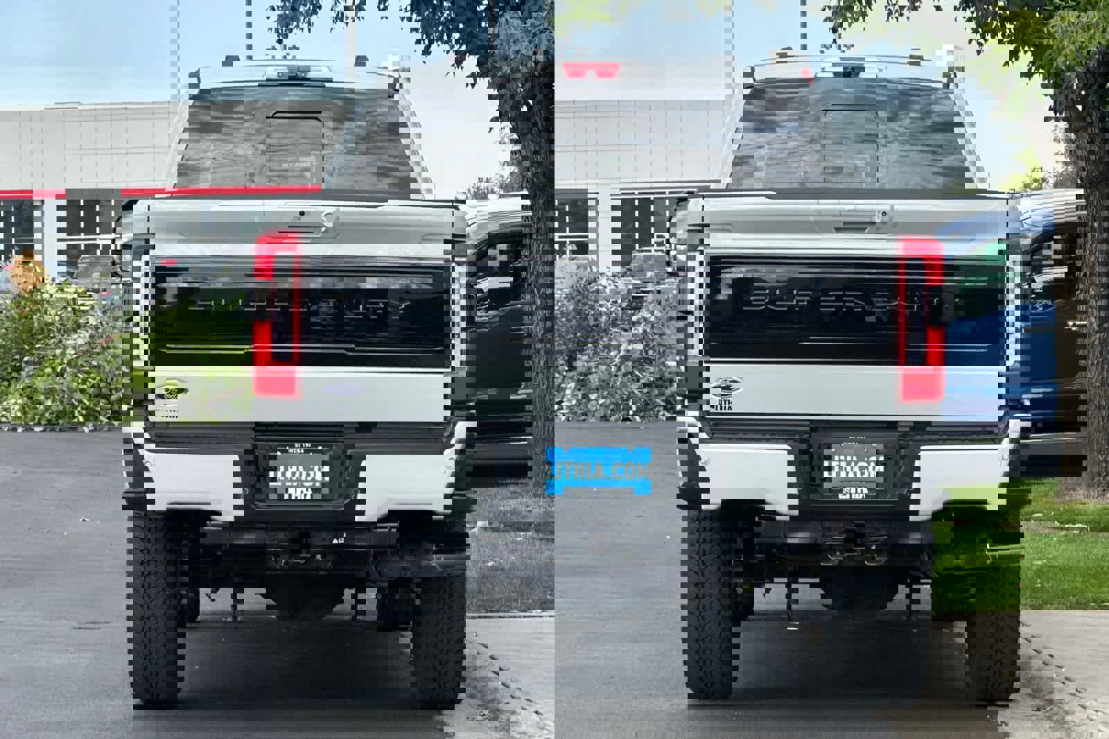 Certified 2025 Ford F250 Platinum image 4