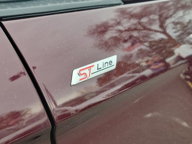 Certified 2023 Ford Edge ST-Line image 6