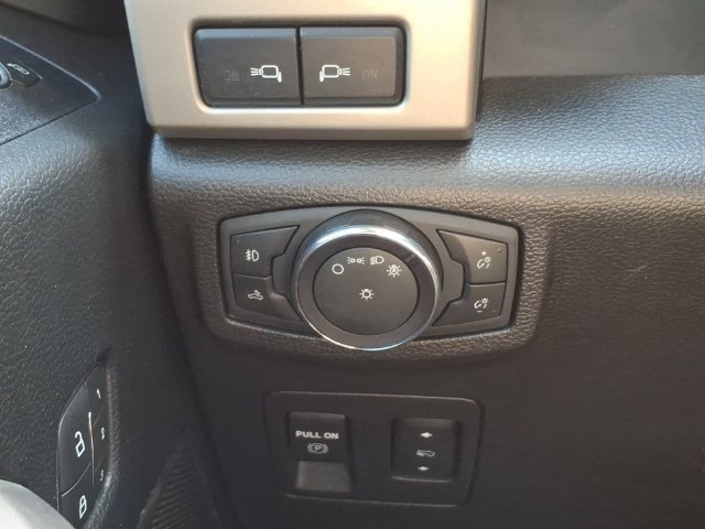 Certified 2020 Ford F150 Lariat w/ Equipment Group 502A Luxury AWD/4WD image 20