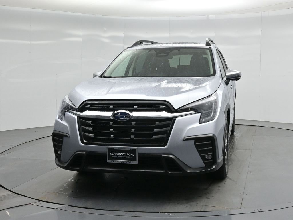 Used 2023 Subaru Ascent Limited w/ Technology Package AWD/4WD image 55