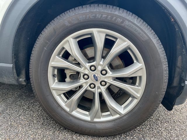 Certified 2020 Ford Explorer Limited RWD image 14