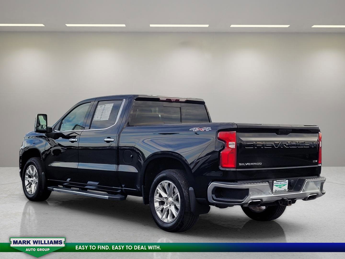 Used 2020 Chevrolet Silverado 1500 LTZ image 3
