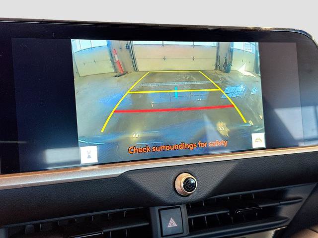 Used 2023 Toyota Crown AWD/4WD image 11