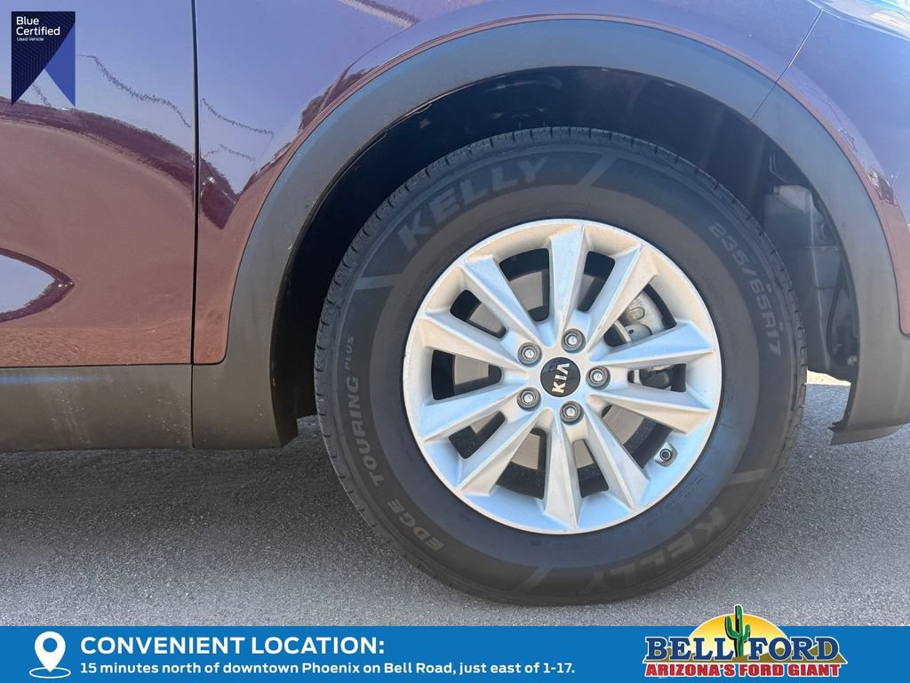 Used 2019 Kia Sorento FWD image 5
