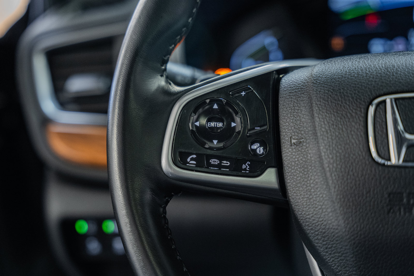 Used 2022 Honda CR-V Touring image 36