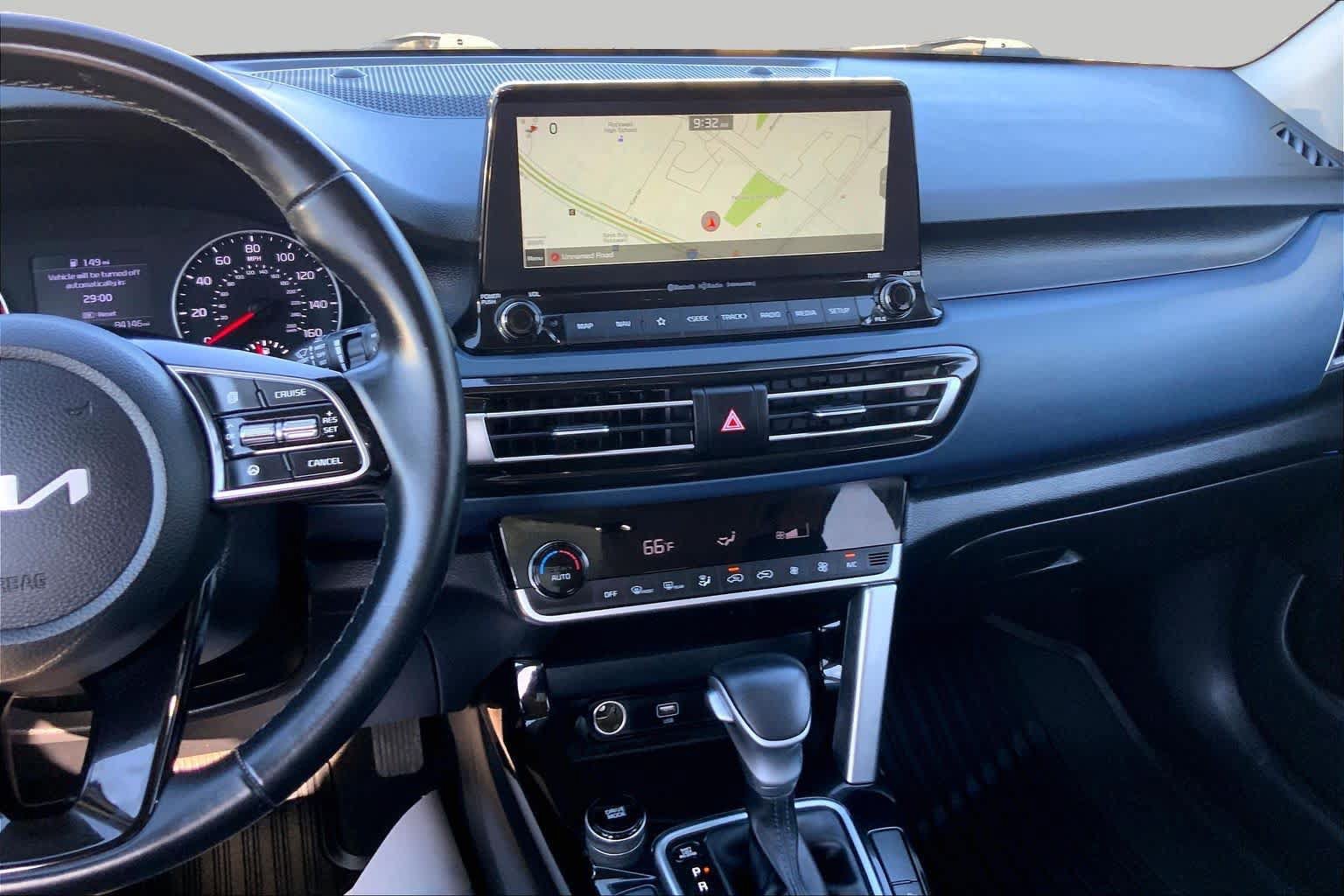 Used 2022 Kia Seltos S FWD image 7