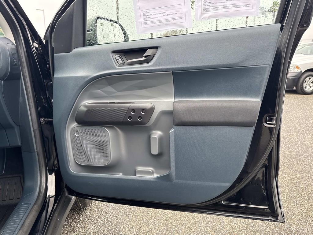 Certified 2024 Ford Maverick XL image 28