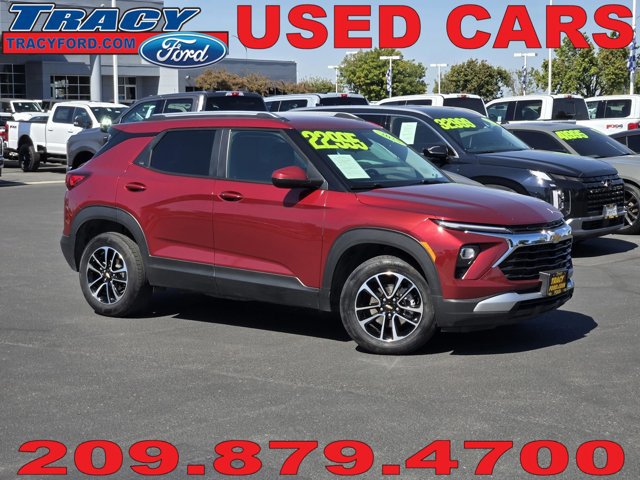 Used 2025 Chevrolet TrailBlazer LT AWD/4WD image 1