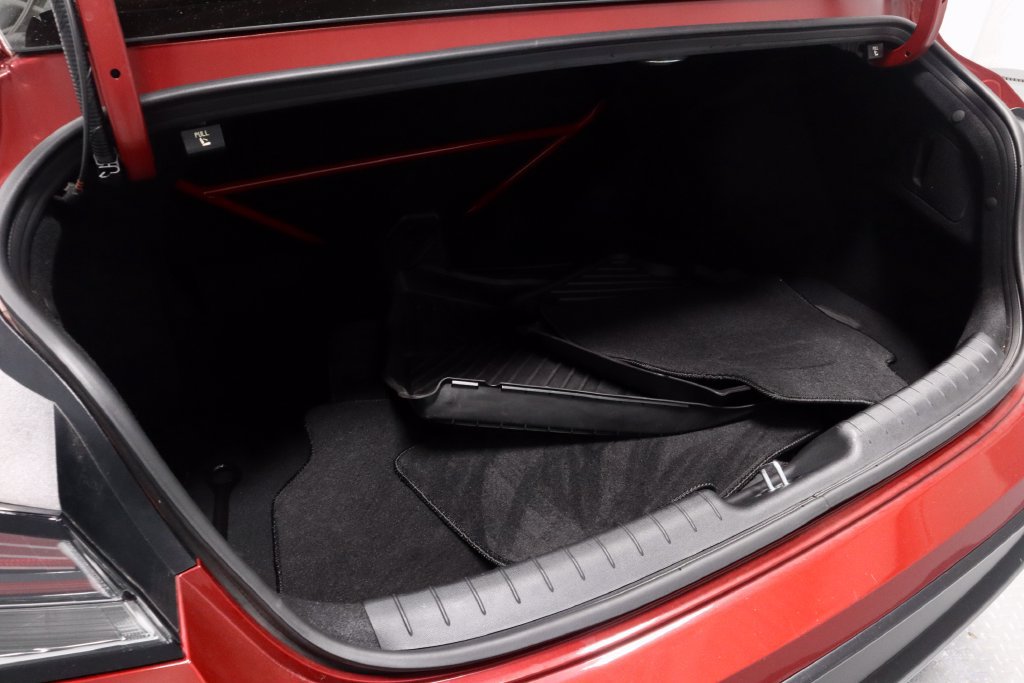 Used 2025 Hyundai Elantra N FWD image 16
