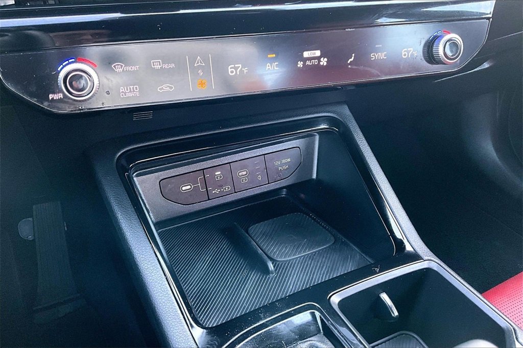 Used 2025 Kia K5 GT-Line w/ GT-Line Premium Package image 32