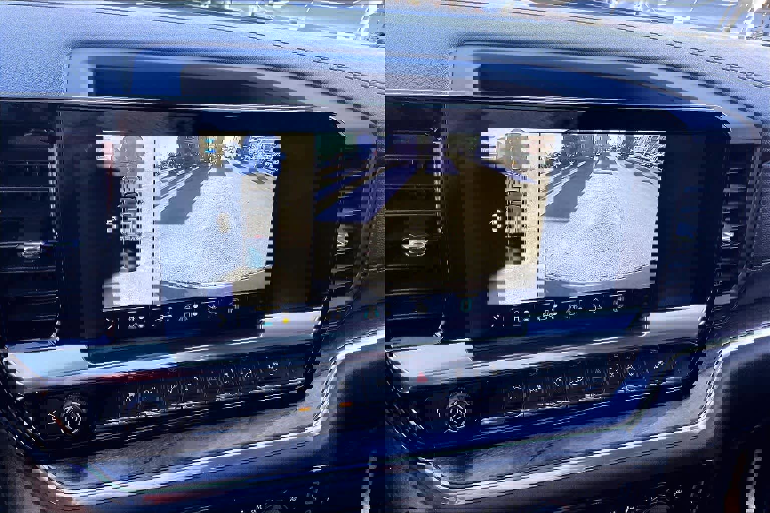 Used 2023 Chevrolet Silverado 1500 LTZ w/ LTZ Premium Texas Edition image 23