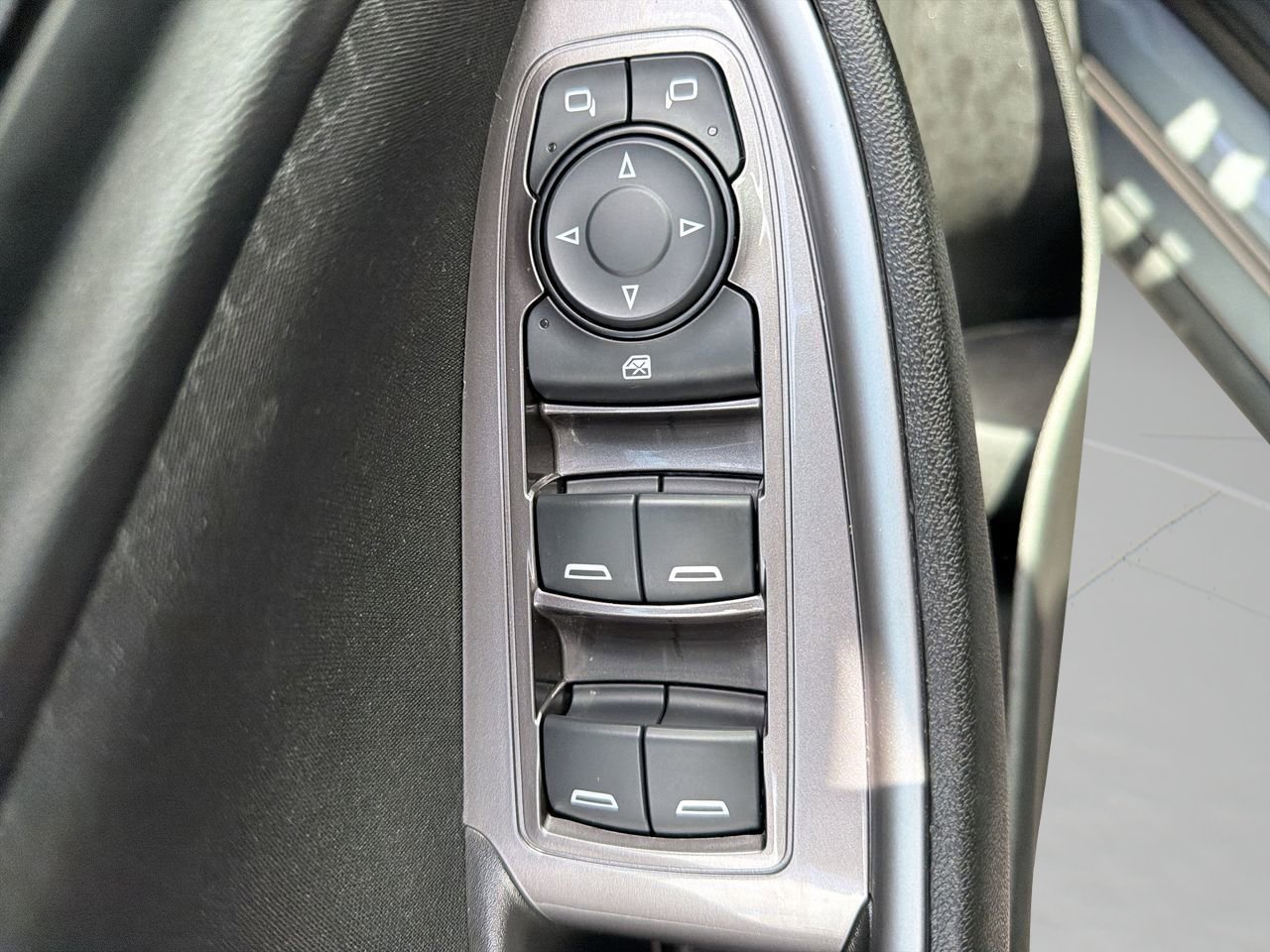 Used 2023 Chevrolet Malibu RS FWD image 17