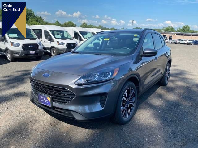 Certified 2022 Ford Escape SE w/ SE Sport Appearance Package