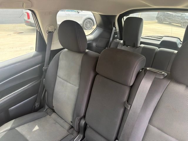 Used 2019 Nissan Pathfinder S AWD/4WD image 16