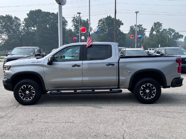 Used 2023 Chevrolet Silverado 1500 ZR2 AWD/4WD image 4