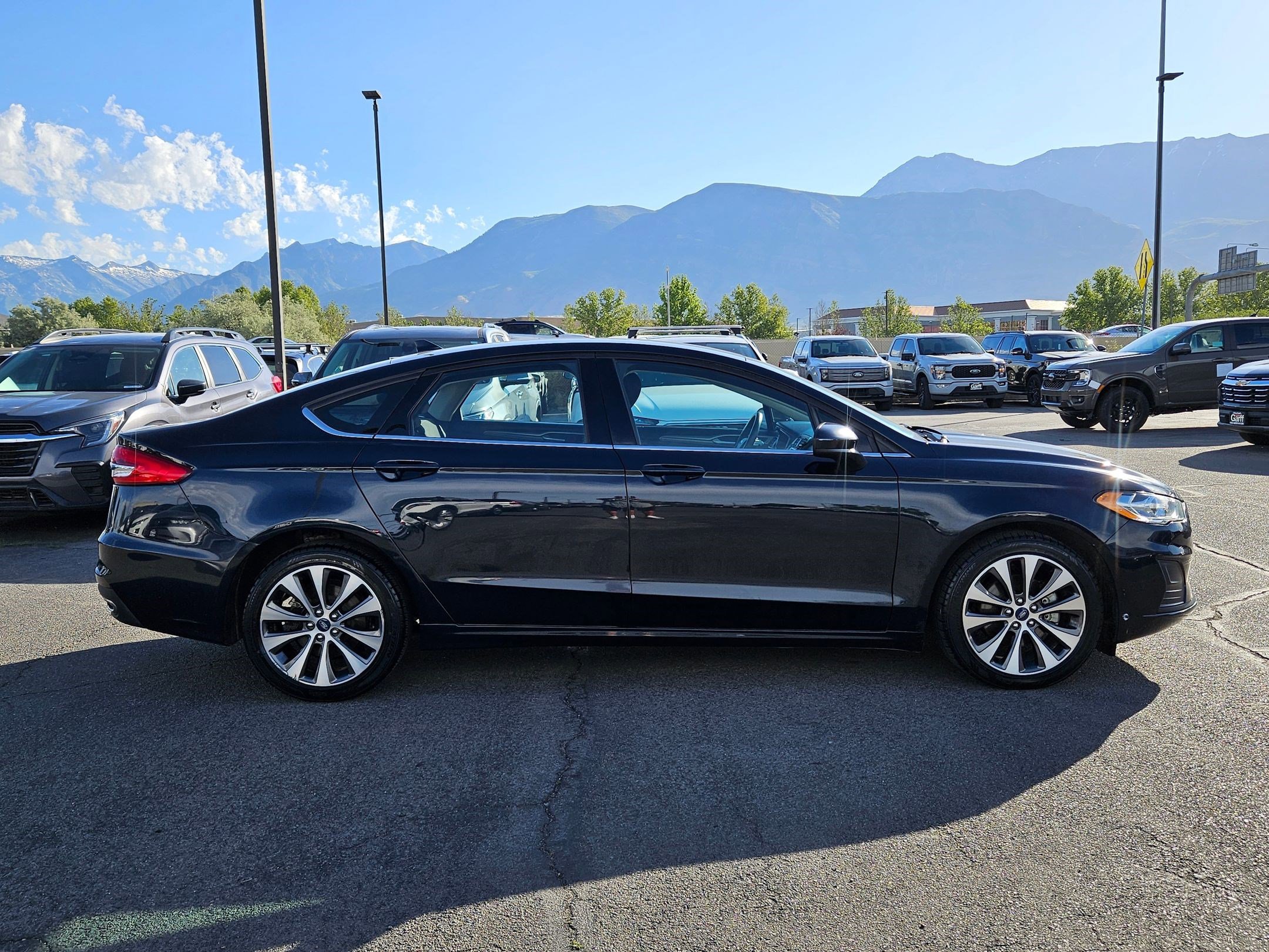 Certified 2020 Ford Fusion SE AWD/4WD image 2