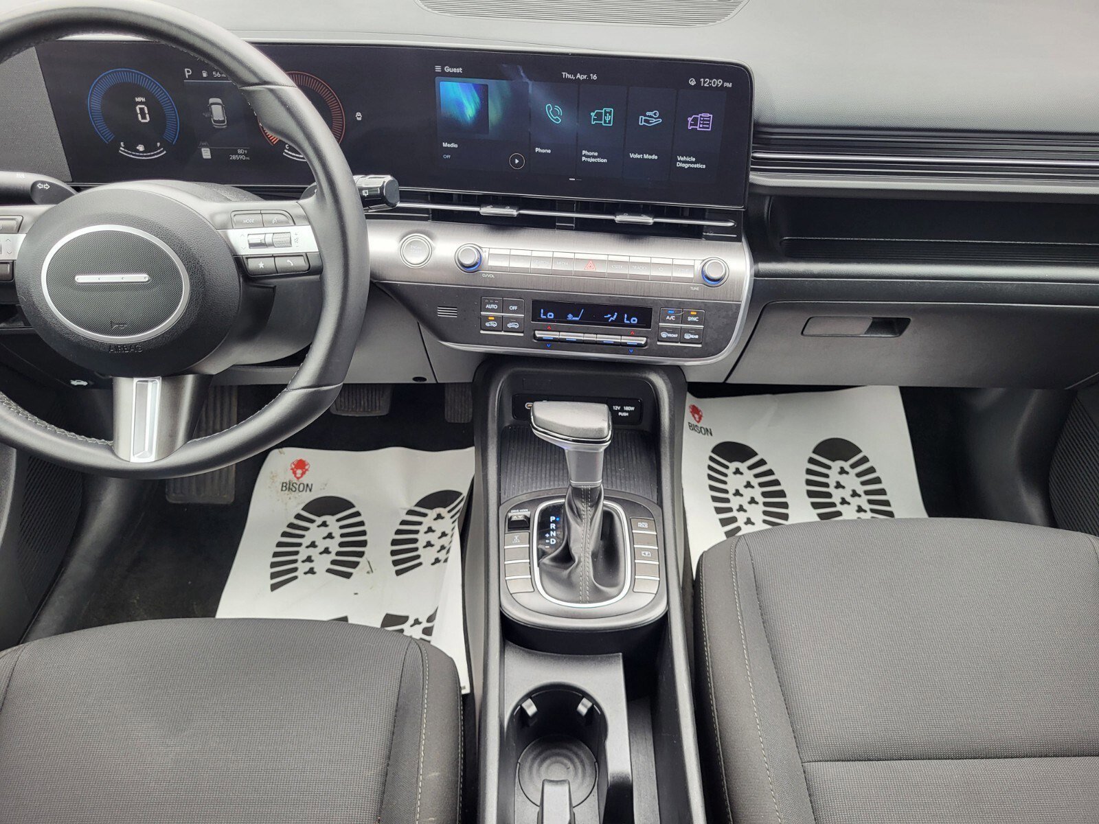 Used 2024 Hyundai Kona SEL AWD/4WD image 15