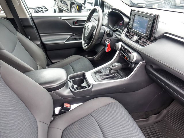 Used 2020 Toyota RAV4 LE w/ All Weather Liner Package AWD/4WD image 30