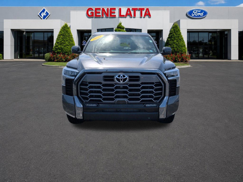 Used 2025 Toyota Tundra Platinum w/ TRD Off-Road Package AWD/4WD image 11