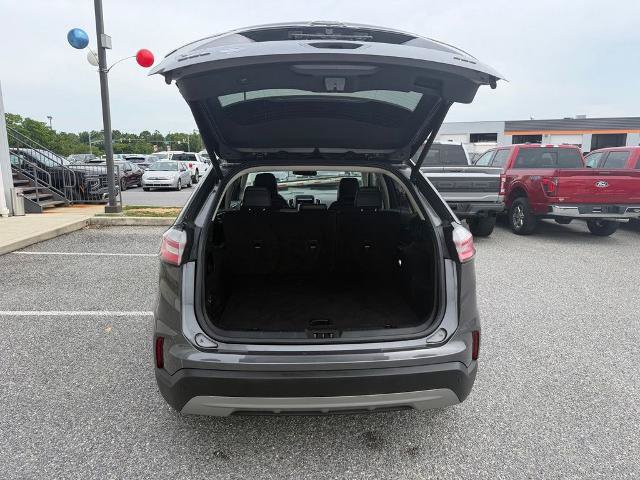 Certified 2023 Ford Edge SEL w/ Convenience Package AWD/4WD image 9