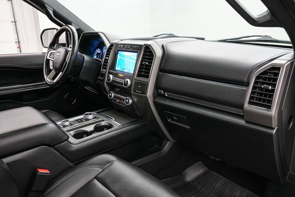 Certified 2021 Ford Expedition XLT image 26
