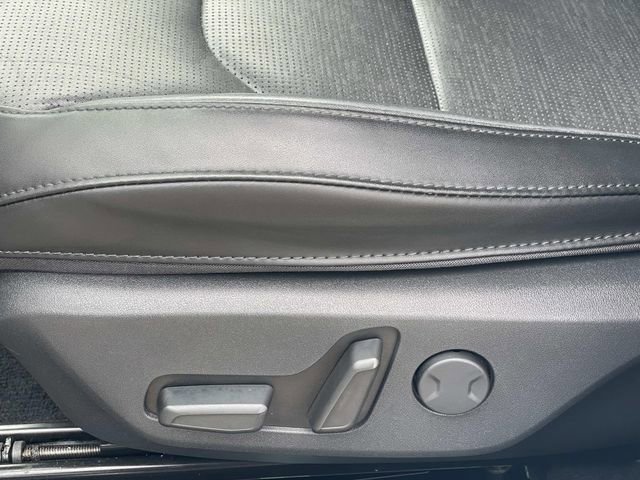 Used 2023 Kia Niro Wave FWD image 21