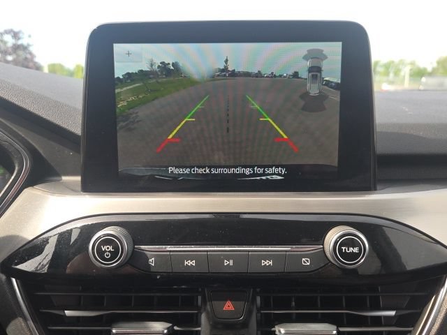 Certified 2022 Ford Escape Titanium AWD/4WD image 32