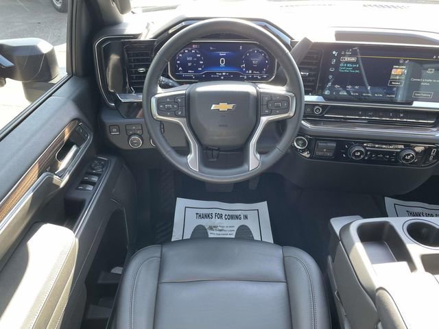 Used 2024 Chevrolet Silverado 2500 LT w/ Convenience Package image 12