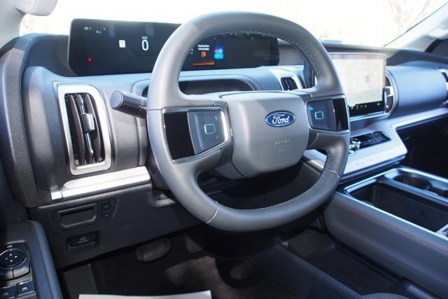 Certified 2025 Ford Expedition Max Active RWD image 17