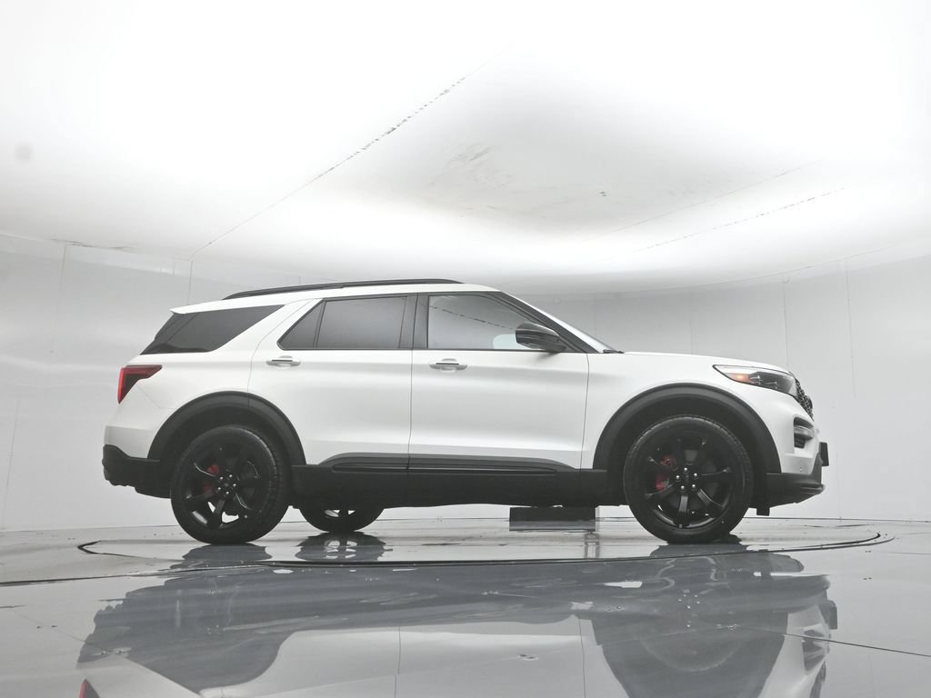 Certified 2023 Ford Explorer ST w/ Equipment Group 401A AWD/4WD image 49