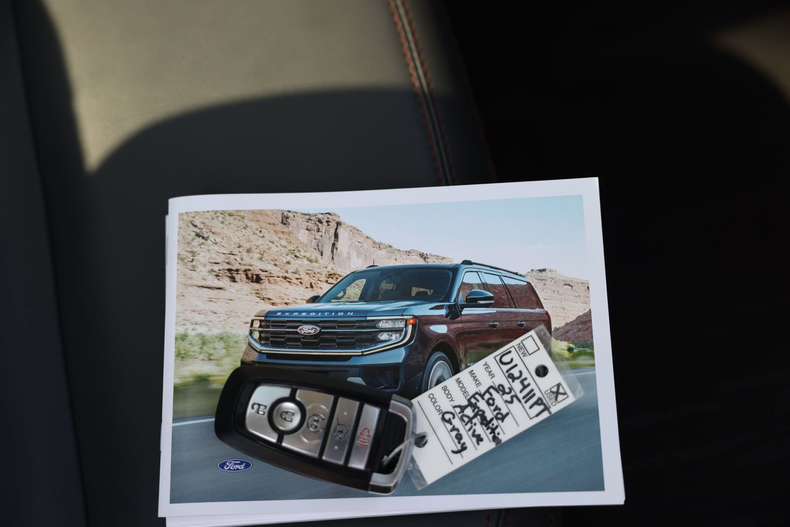 Certified 2025 Ford Expedition Active AWD/4WD image 43